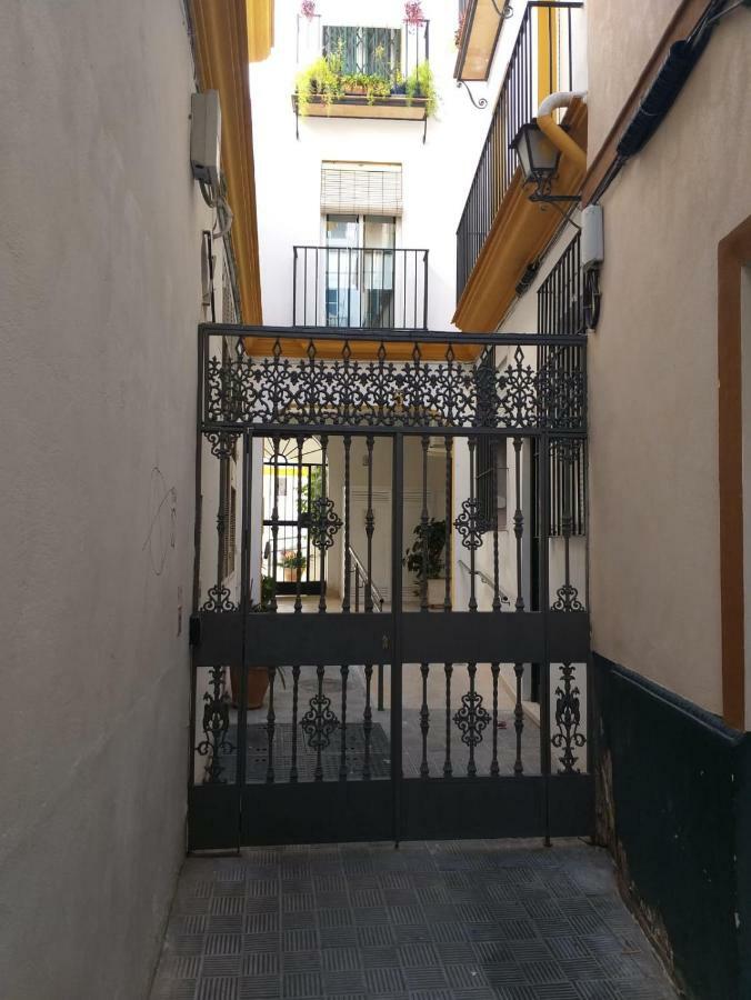El Rinconcito De La Alfalfa Siviglia Esterno foto